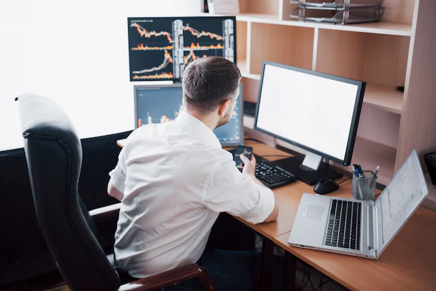 Integrating Supply and Demand with Chart Patterns for Better Trading Decisions